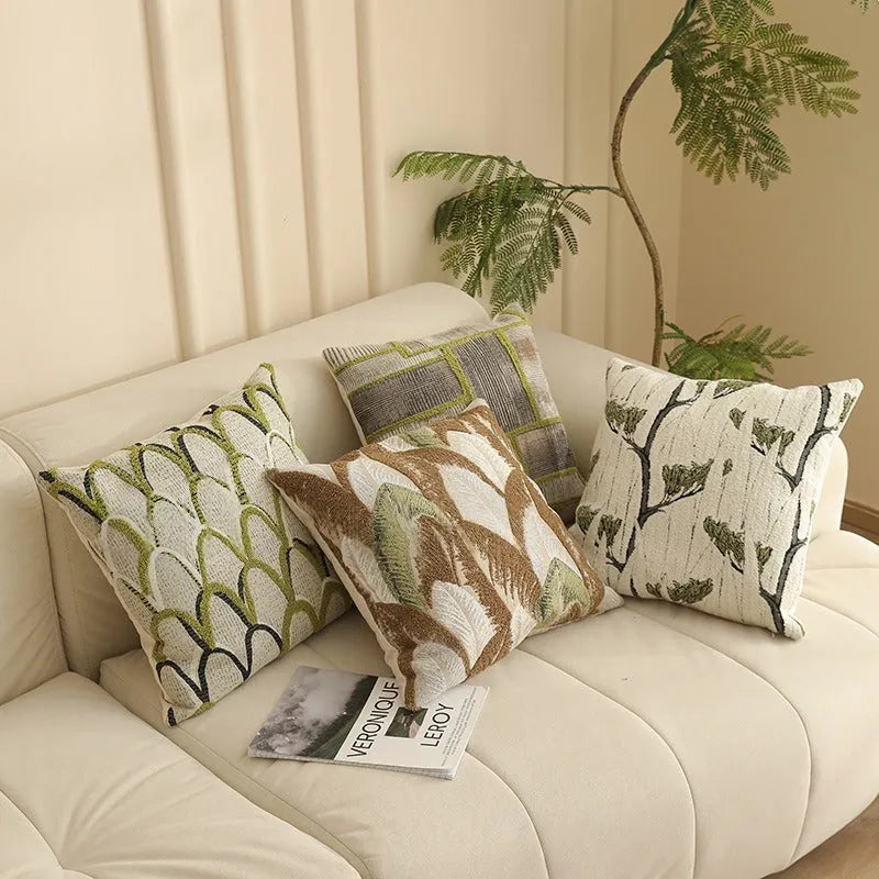 Nordic style jacquard cushion cover with retro floral pattern in 45x45cm size