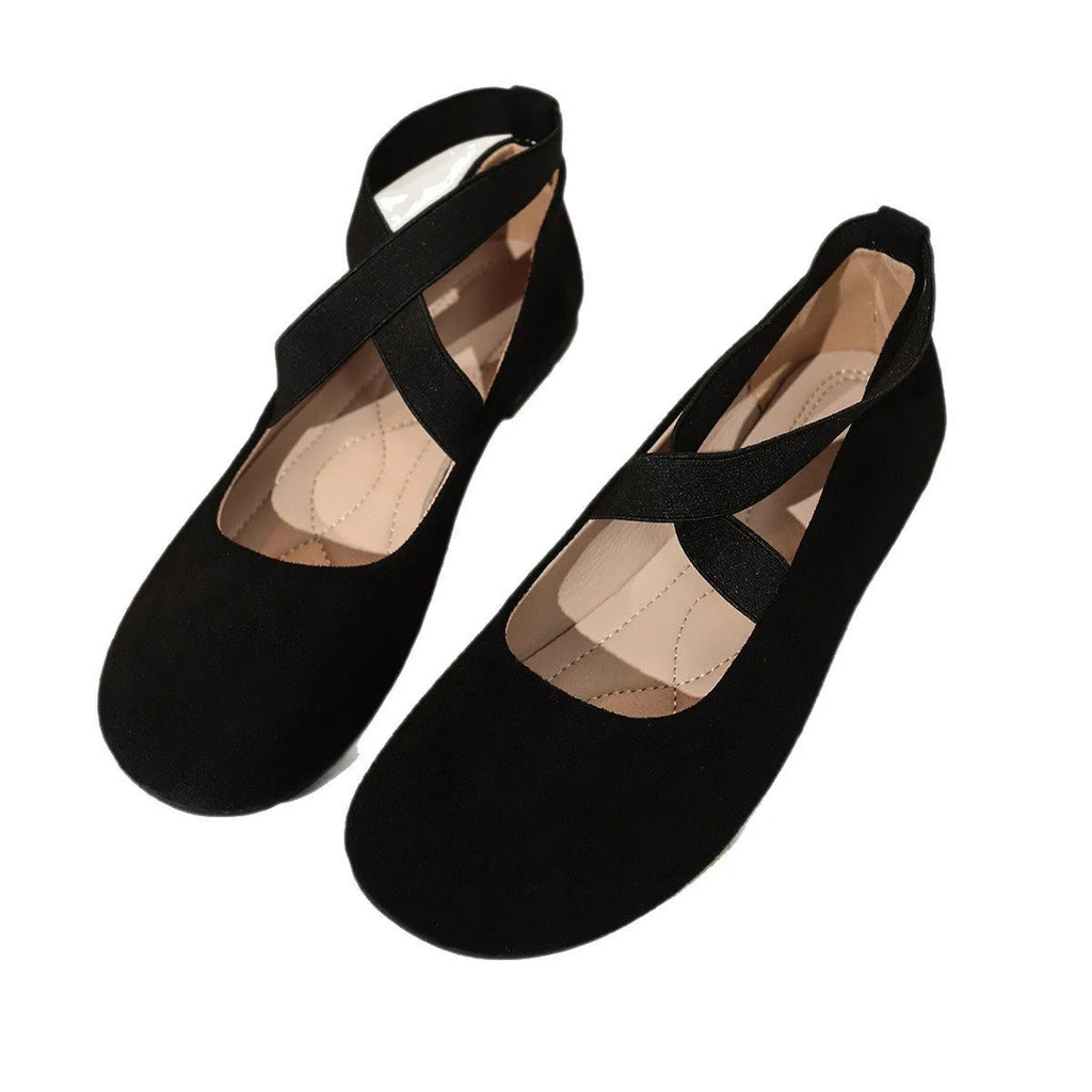 Plus size round toe flat bottom women's shoes in black with ankle bandage cloth and cotton cloth upper