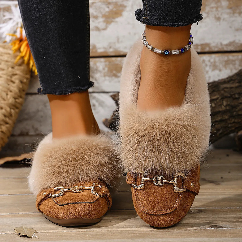 Women's cotton-padded velvet shoes in solid colour with fabric upper, flat heel, and TPR sole for indoor wear
