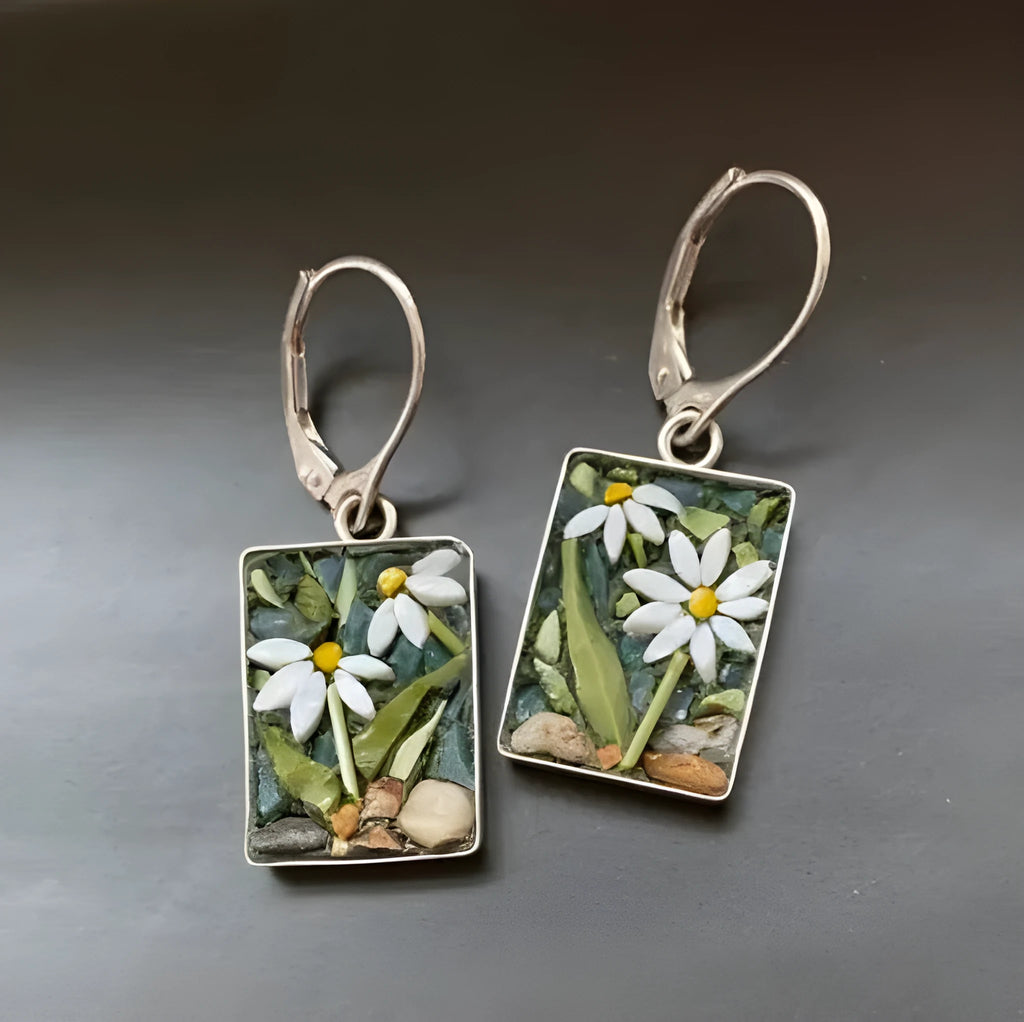 Silver alloy rectangular epoxy ear clip with little daisy floral inlay