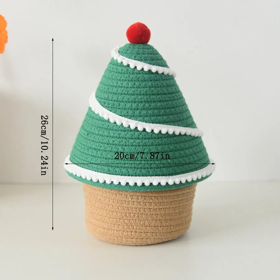 Christmas storage basket made of cotton thread with green and red festive colours for hallway organisation