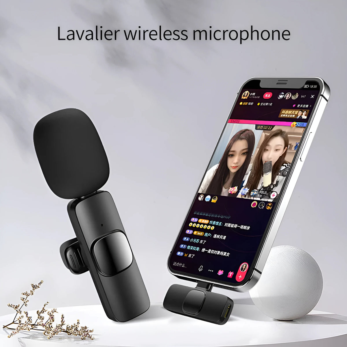 Wireless lavalier microphone and receiver set with 62x23x28mm mic, 45x27x7mm receiver, for iPhone Android recording