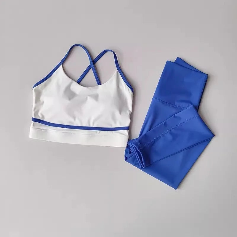 Women's quick drying yoga pants and tank top set in nylon spandex for running and yoga