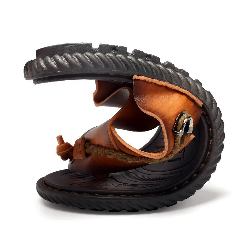 Men's herringbone pattern outdoor slippers in dark blue with rubber sole and leather lining