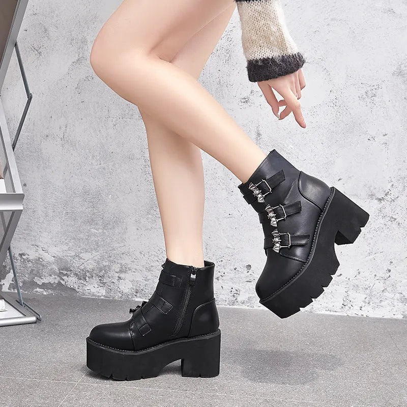 Black women's Harajuku punk-style Martin boots with a bat buckle and side zipper.