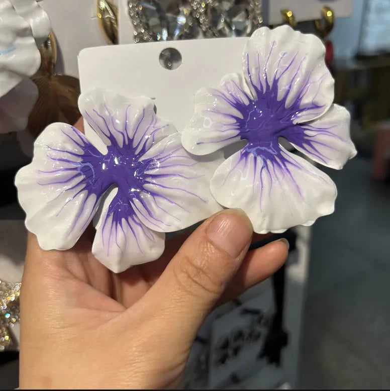 Alloy electroplated flower stud earrings with oil-spot glaze finish in four colour options