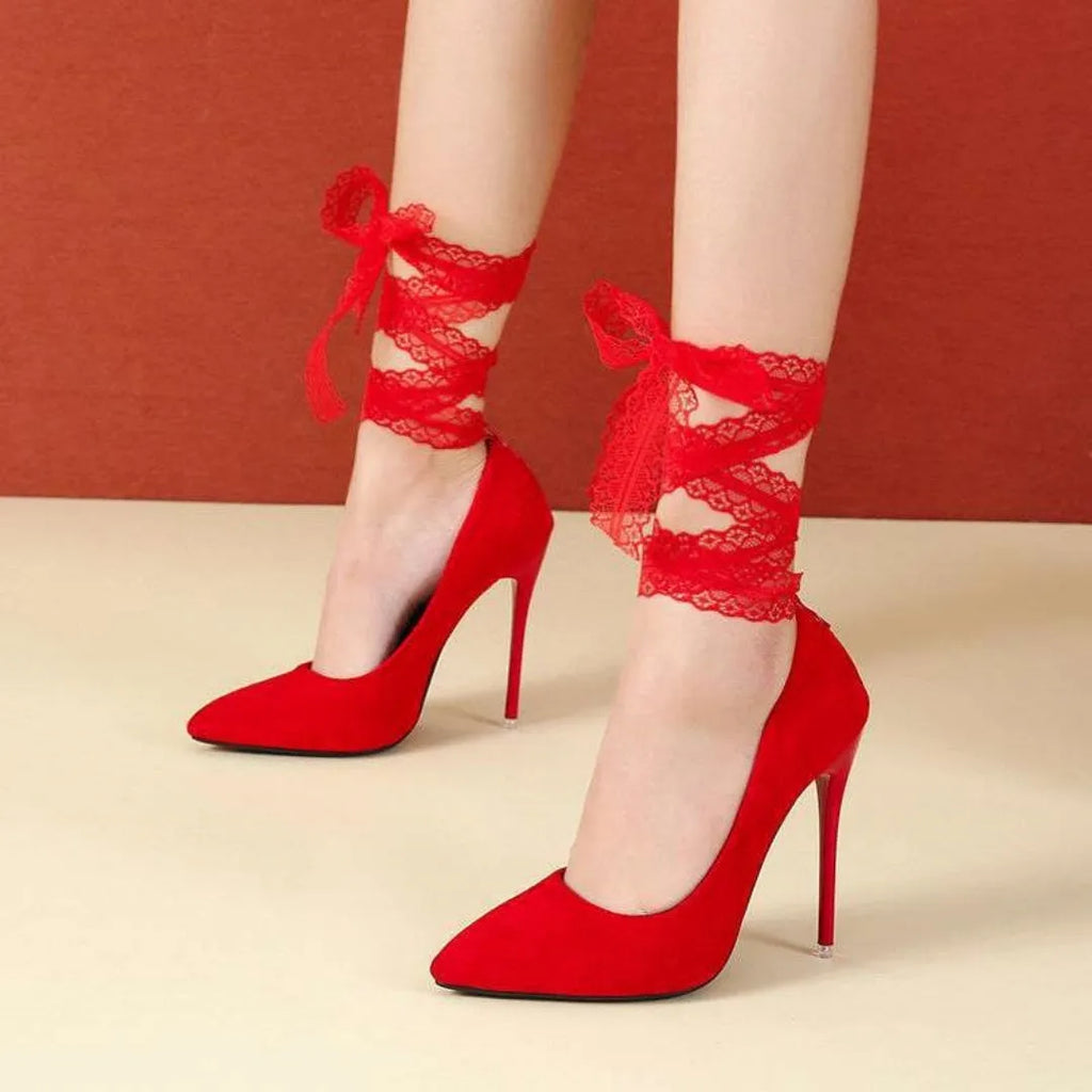 Women's large size black stiletto heels with thin shallow mouth design and pointed toe