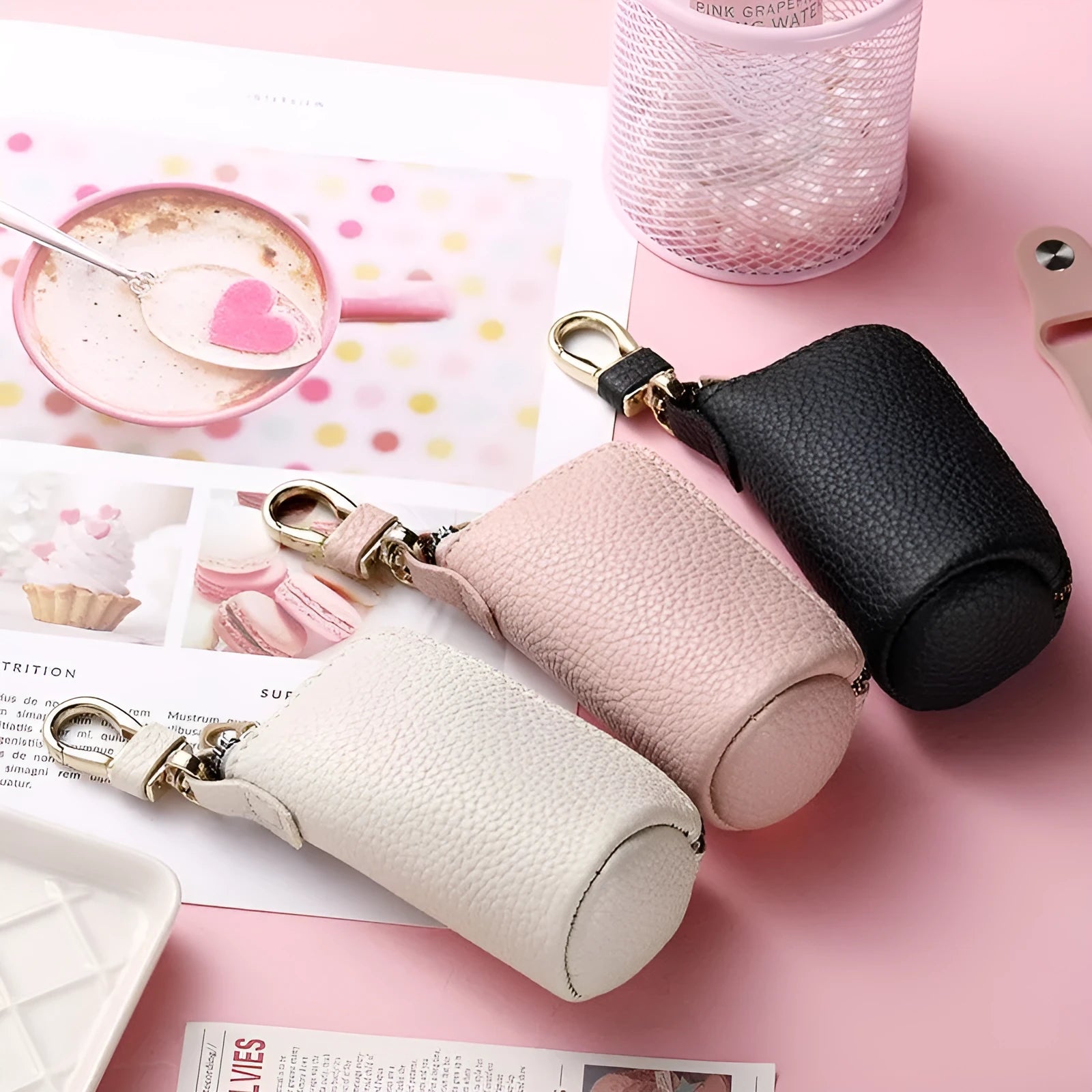 Minimalist black PU leather zipper key ring for car keys with waterproof protection