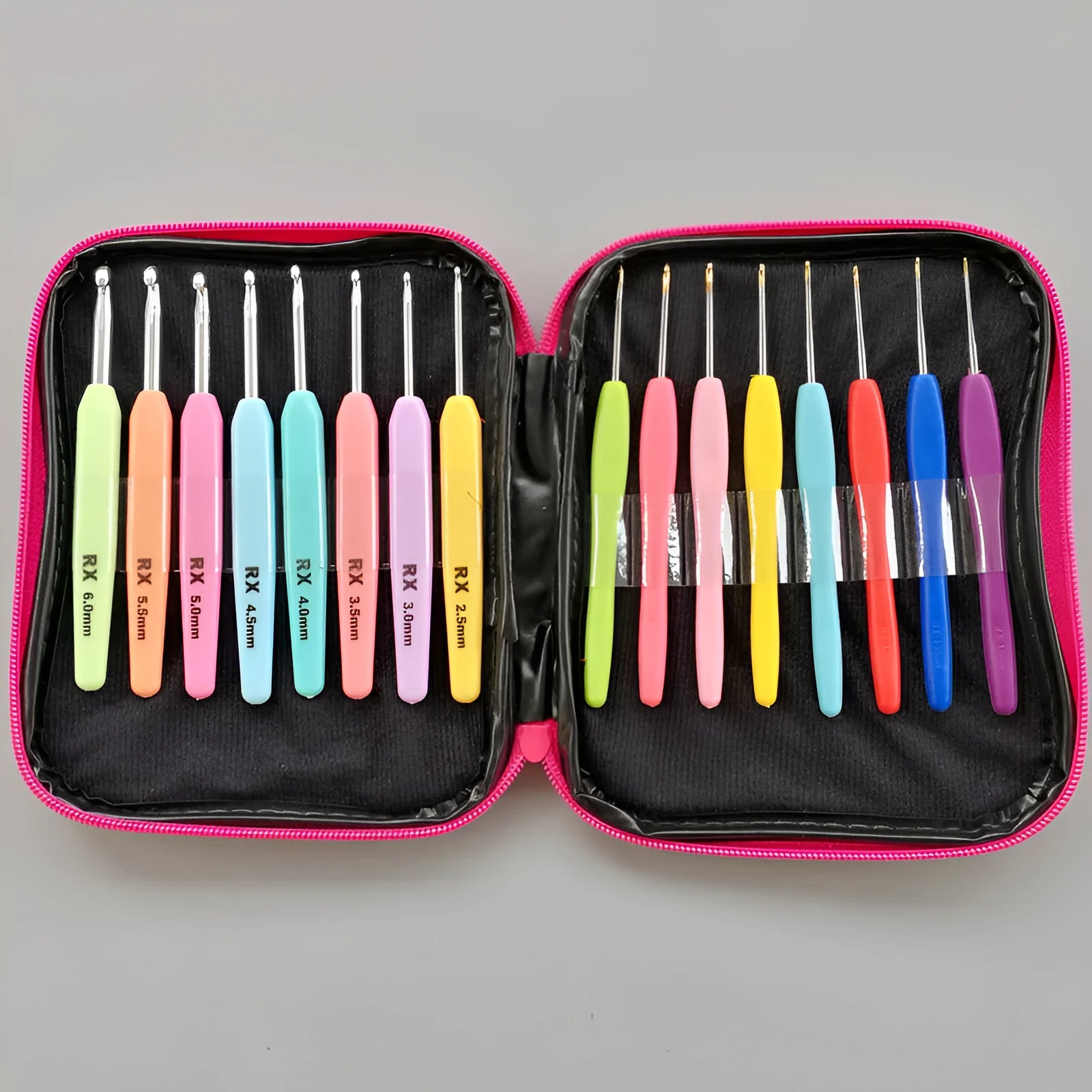 Complete set of 16 crochet hooks with soft and hard plastic handles in a PU storage bag.