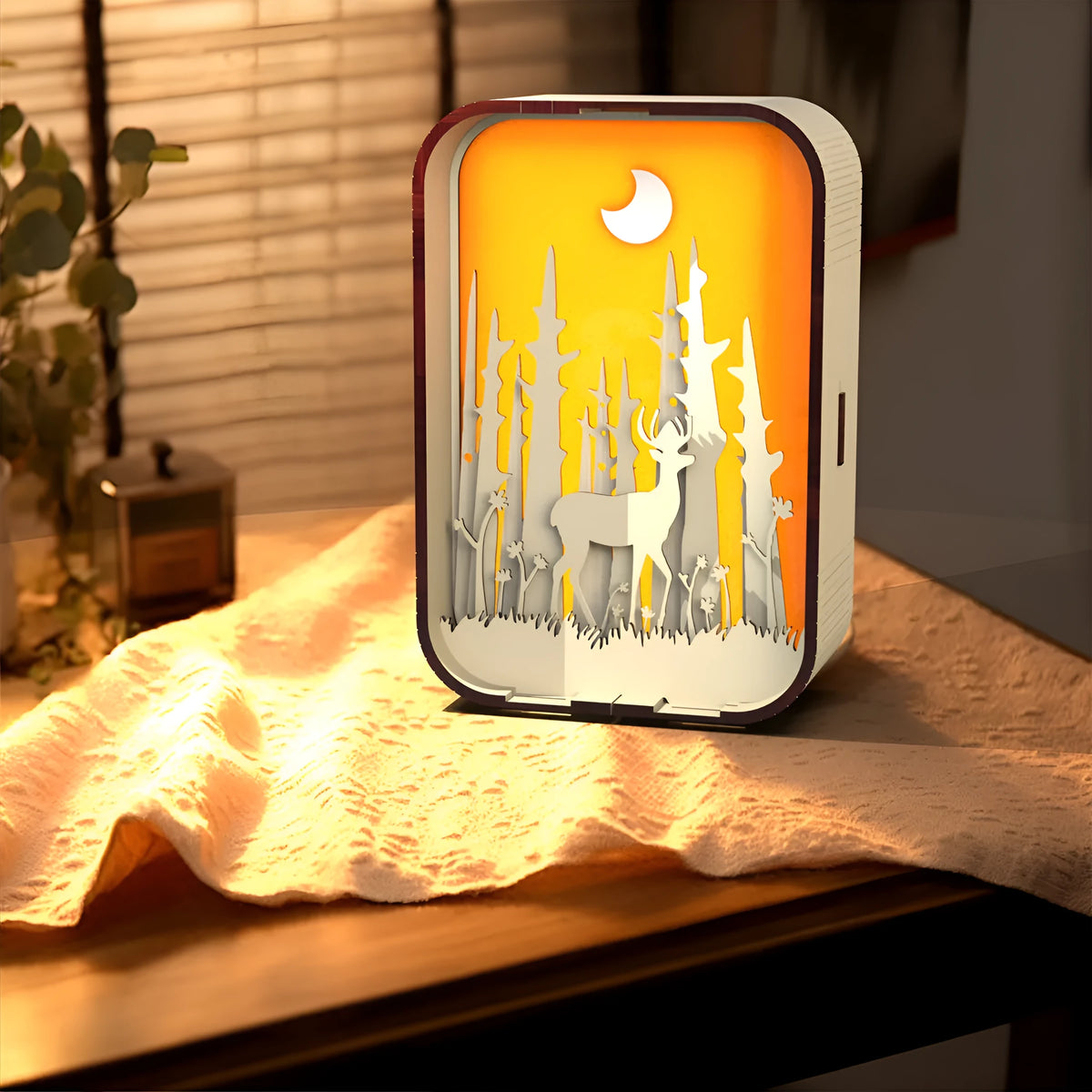 Woodcarving night light with touch dimming in basswood or black walnut wood, 9.5x5x12.5 cm, laser engraved