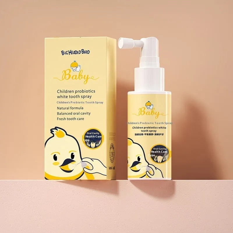 Children's probiotics teeth cleaning spray bottle in strawberry or orange flavour, 40ml size