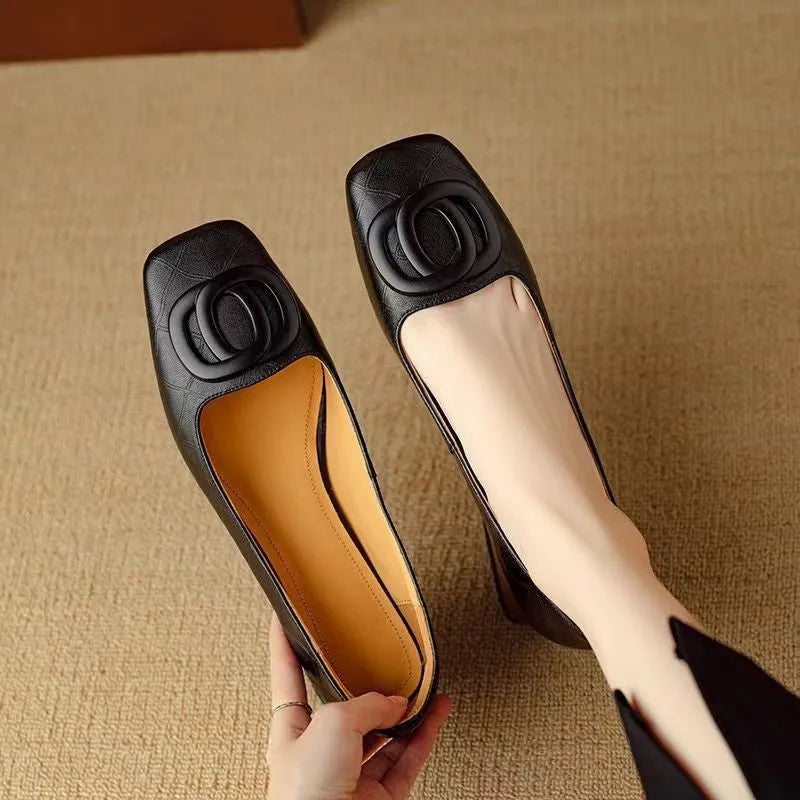 Women's microfiber flat pumps with mid chunky heel, square toe and buckle, light brown or black, sizes 35-40.