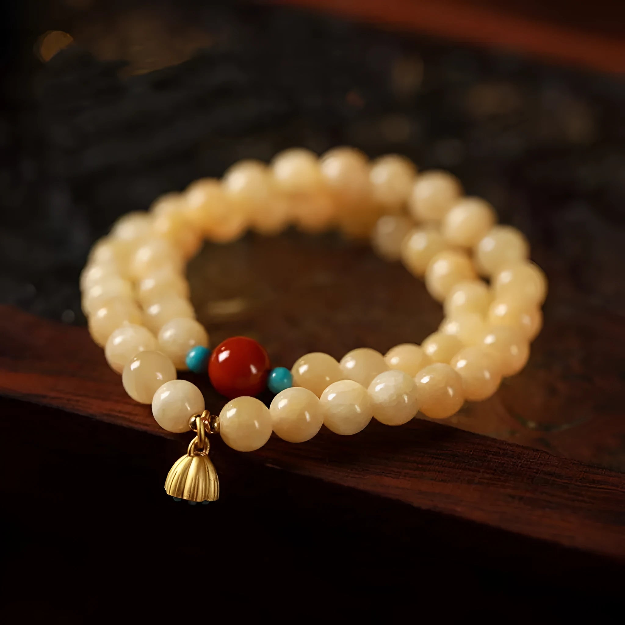 Handmade double ring bracelet for women with yellow jade and topaz stones in a retro design.