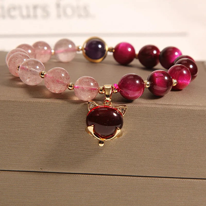 Natural strawberry crystal bracelet for women on elastic rope 18cm picture colour simple style