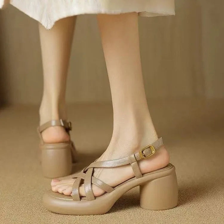 Retro PU high heel sandals for women, open toe, mid heel, ankle-strap buckle, black colour