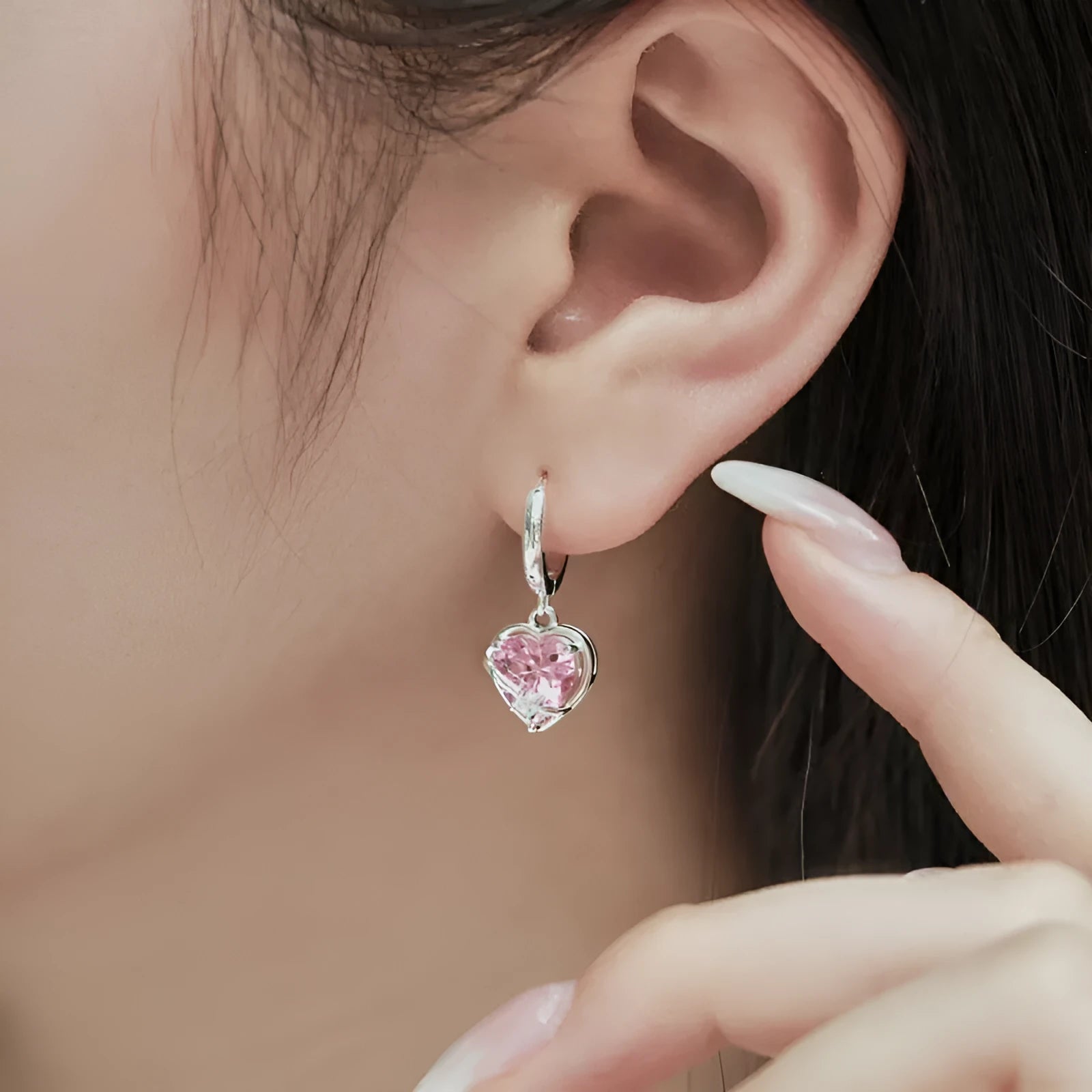 S925 sterling silver heart shape stud earrings for women, silver colour with electroplated finish, model MW110001-S-W-PK