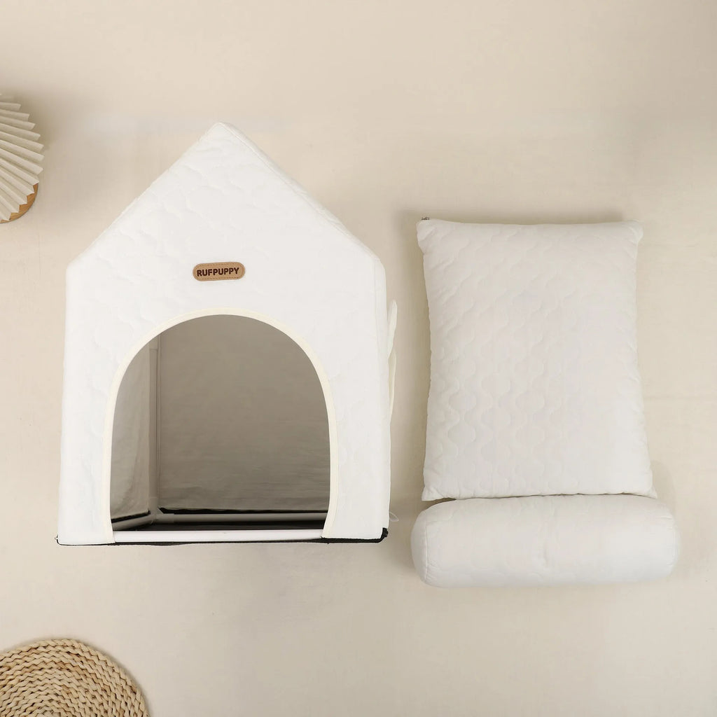 Cartoon cute closed pet house 55x38x48cm in white for pets 2-6kg