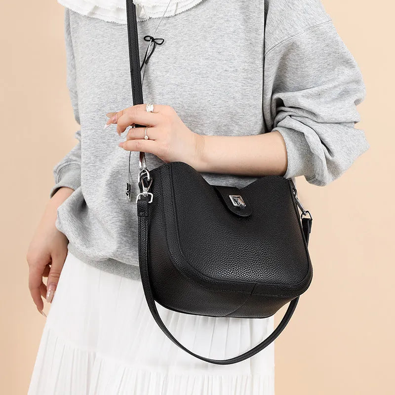 Fashionable leather commuter underarm bag for women, soft black shoulder bag 23x19x11cm