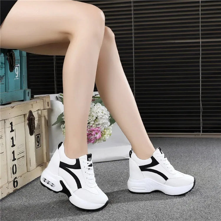 Women's height-increasing wedge platform pumps in black with round toe and 6-8CM heel from side view
