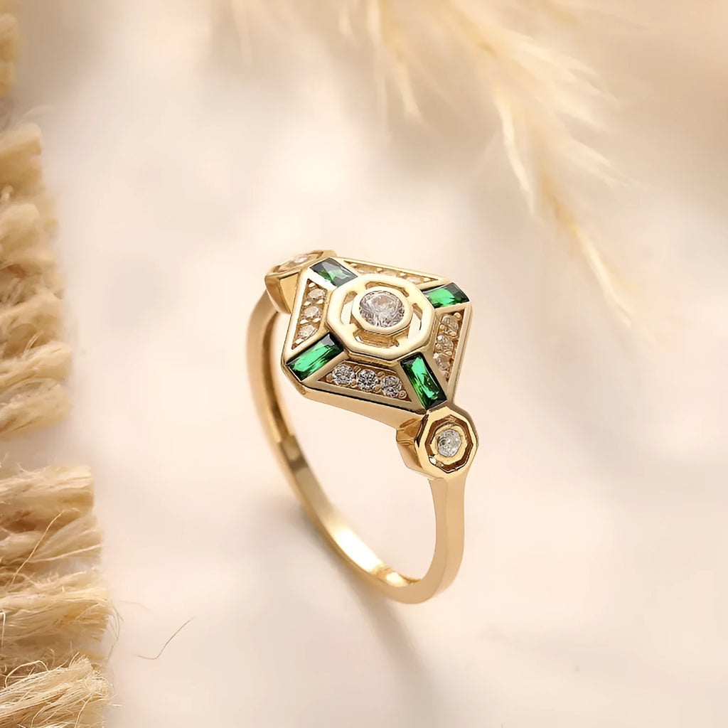 Ins-style square geometric emerald cut ring for women in Lvzuan colour on a white background.