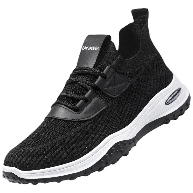 Flyknit breathable low top casual running shoes in black colour with round toe and lace-up design