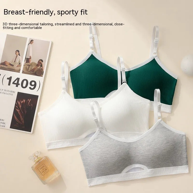 Beauty back sports bra and briefs set in contrasting colour with moulded cup and fixed shoulder straps.