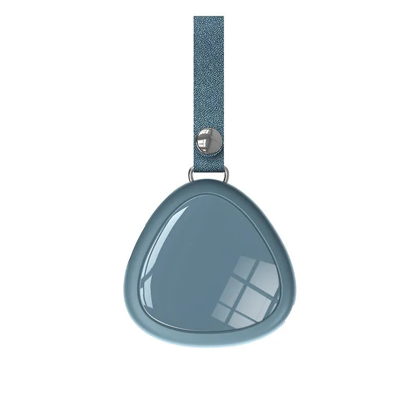 Stretchable three-in-one data cable showing USB, Lightning and Micro USB connectors with extended and retracted positions