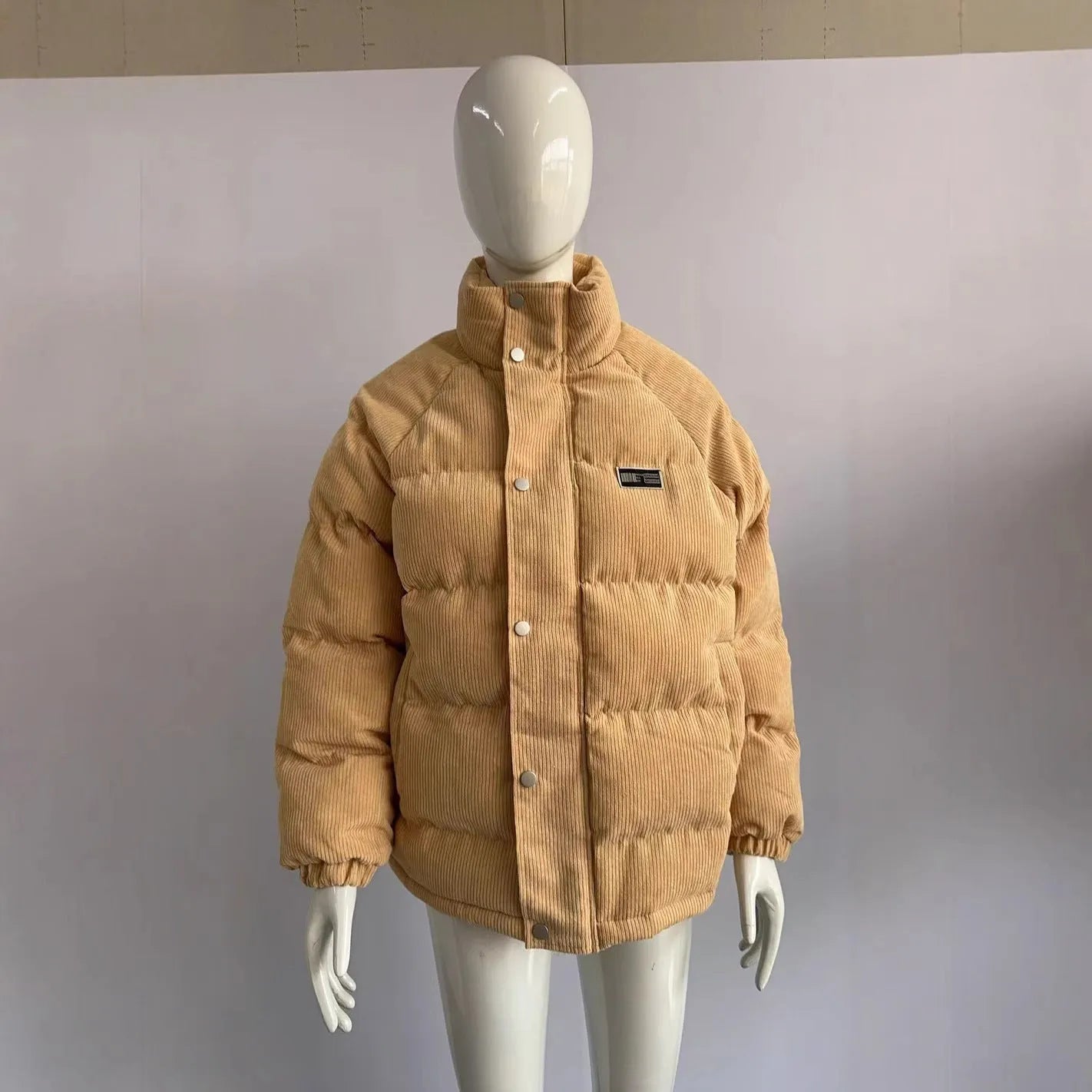 Men's thick corduroy jacket with cotton lining, long sleeves, striped pattern in khaki colour
