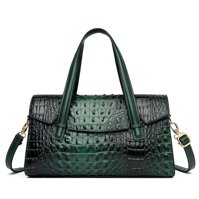 Square polyester messenger bag with adjustable shoulder strap in six colour options