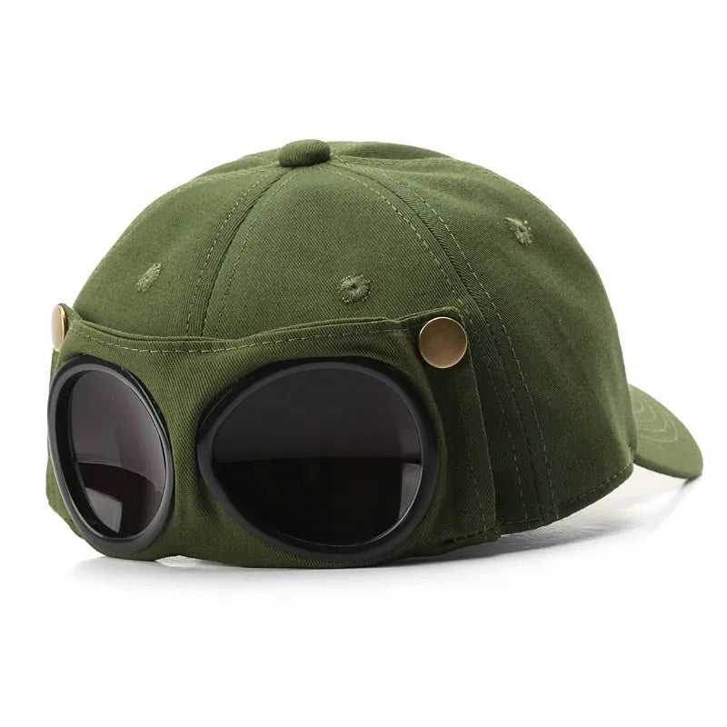 Men's cotton peaked cap in free size with dome crown, satin processing, and letter detailing, shown in monochrome design.