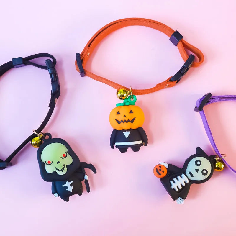 Halloween dog collar decoration in a cartoon design, shown with adjustable sizing options.