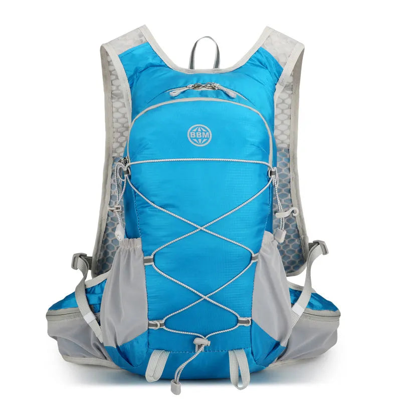 20L lightweught breathable outdoor cycling hiking backpack in black with multiple compartments and chest strap