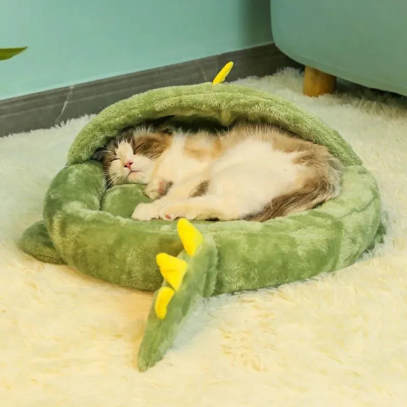 Semi-closed green pet bed with cartoon animal print, 50x45x7cm, for small cats and dogs