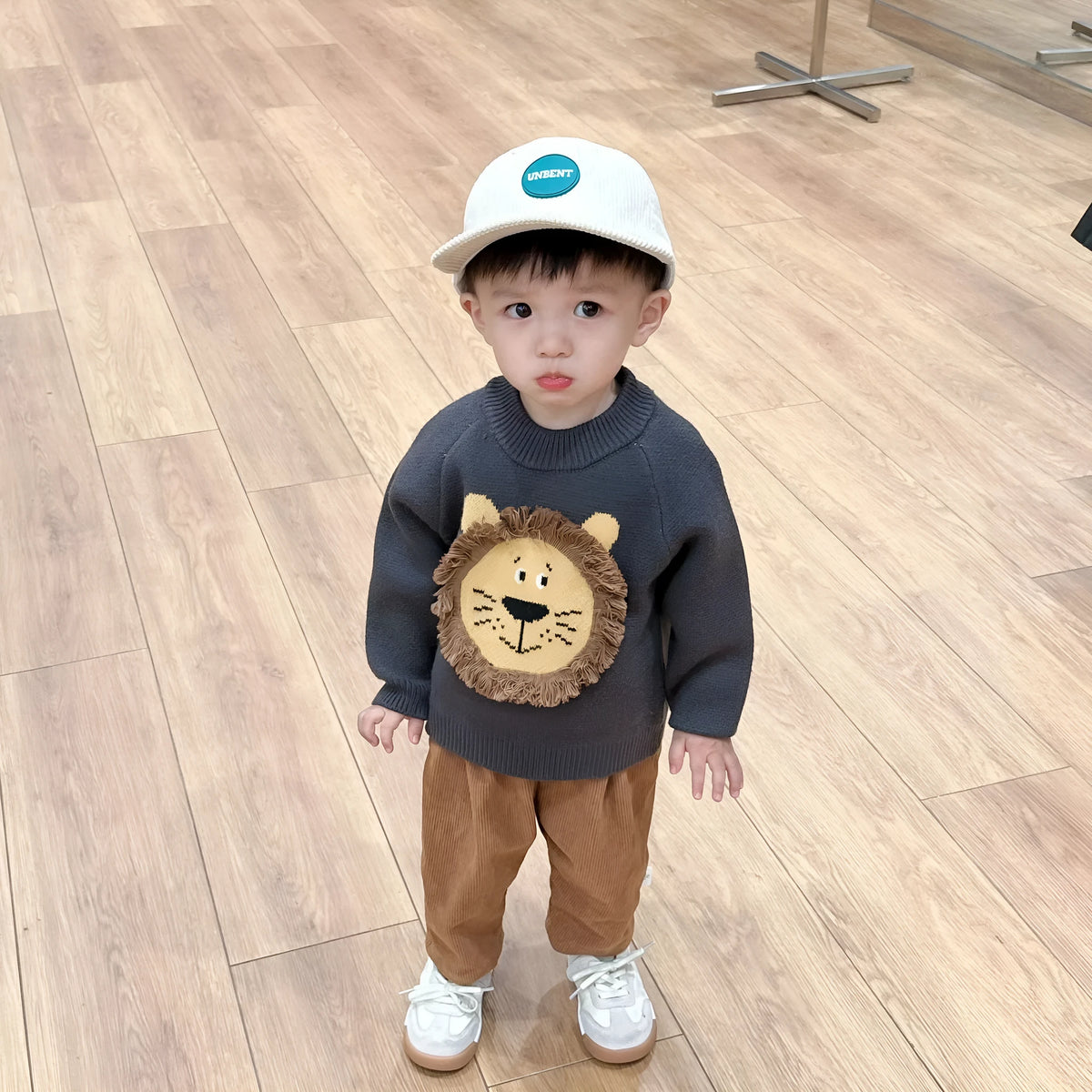 Boys' Korean style cartoon pullover sweater in khaki or gray, knitted acrylic, sizes 66-100cm