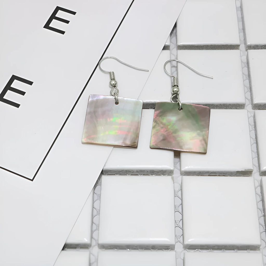 Women's geometric shell earrings in retro vintage style with square panther or rectangular shell design