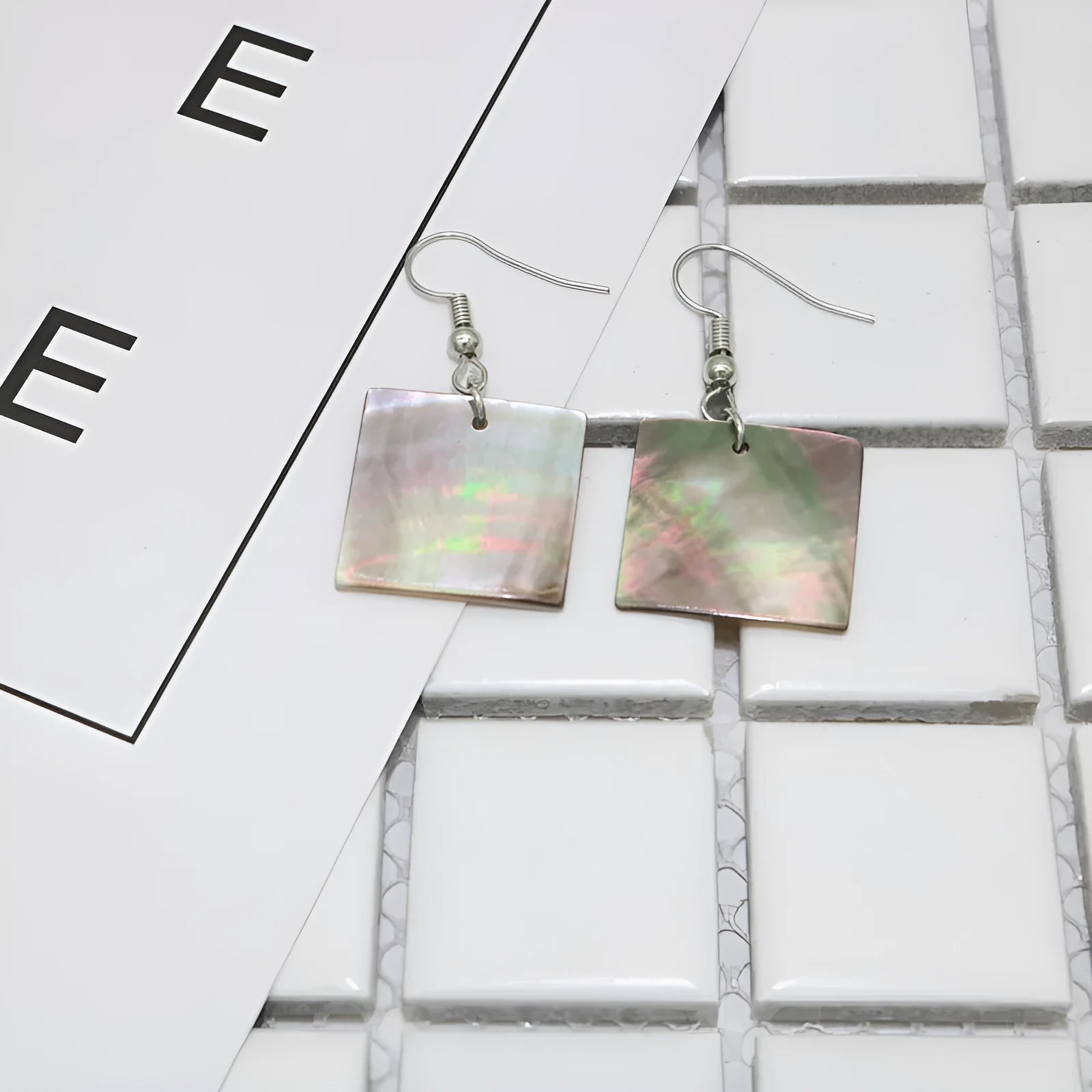 Women's geometric shell earrings in retro vintage style with square panther or rectangular shell design