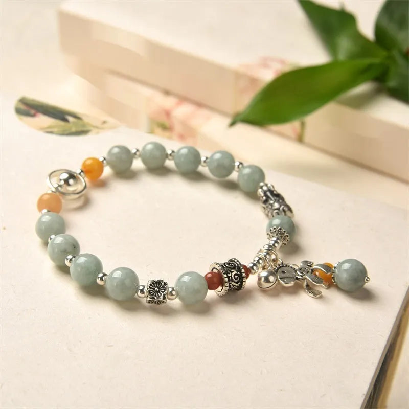 Natural emerald vintage bracelet with alloy components, manual DIY processing, retro jewellery style