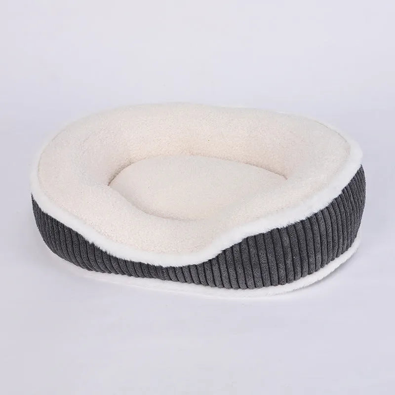 New autumn-winter pet bed with thick soft plush cushion in three sizes and colours