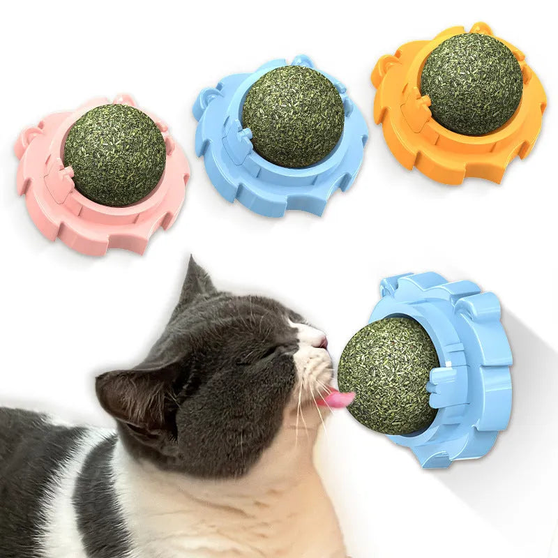 Lion-shaped cat toy in orange, pink or blue colours with textured molar surface for chewing