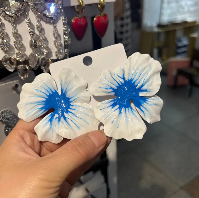 Alloy electroplated flower stud earrings with oil-spot glaze finish in four colour options