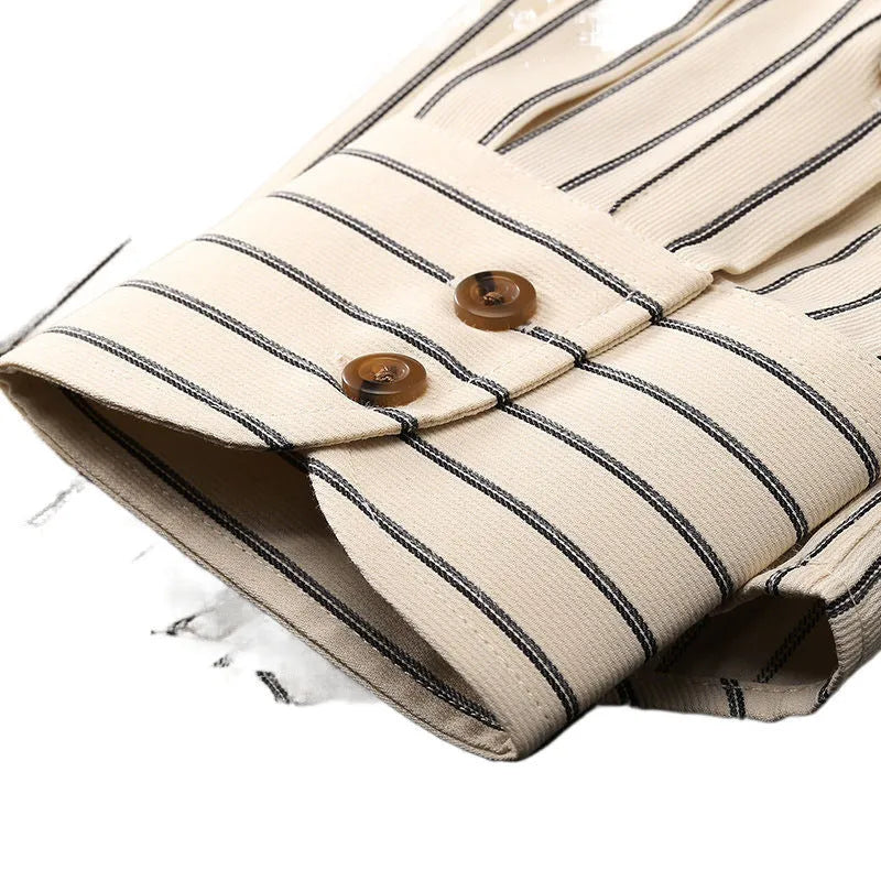 Coffee striped men's long-sleeved shirt with wool lining for business casual wear