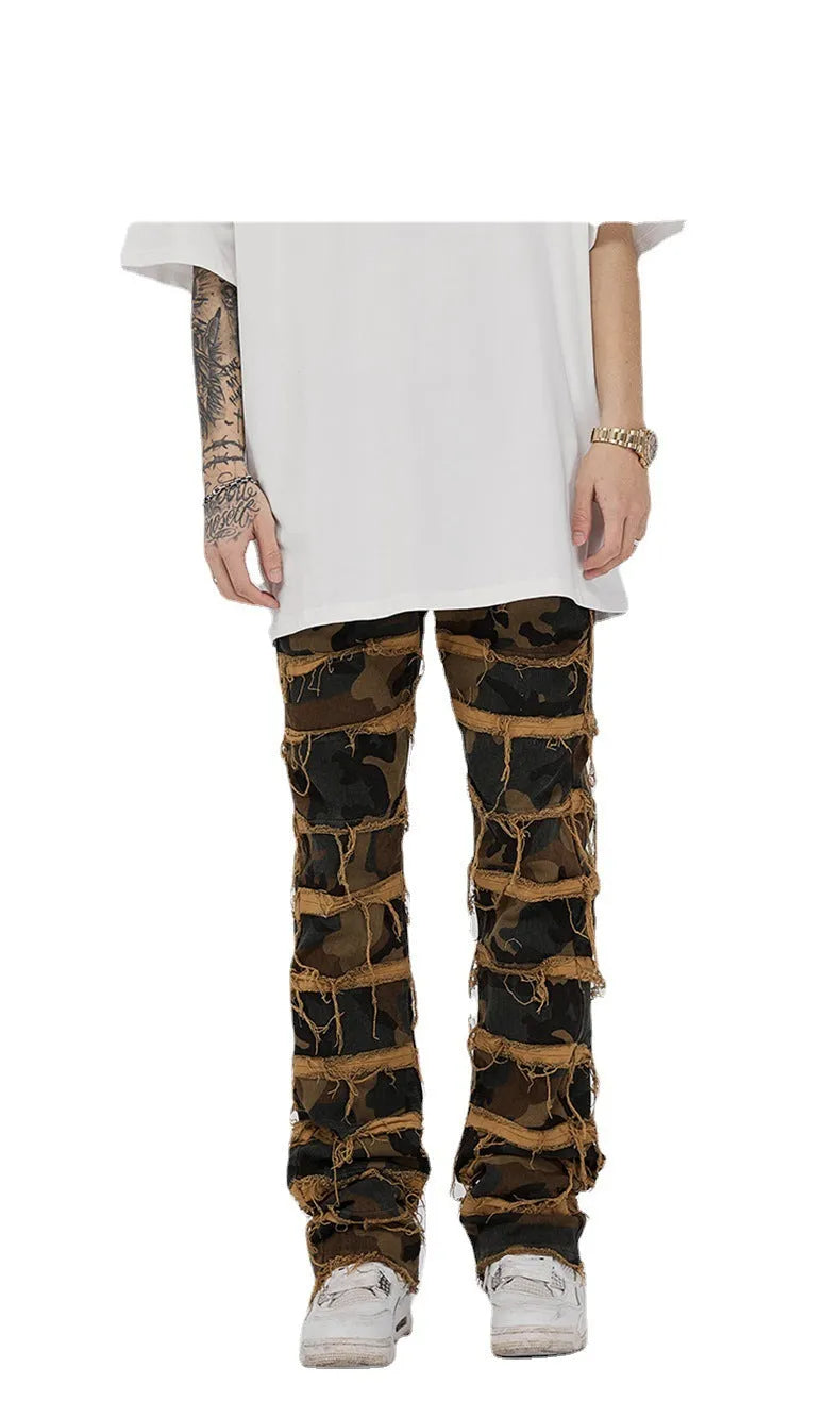 Men's camouflage trumpet leg jeans in 98% cotton denim with micro-elastic finish and colour matching.