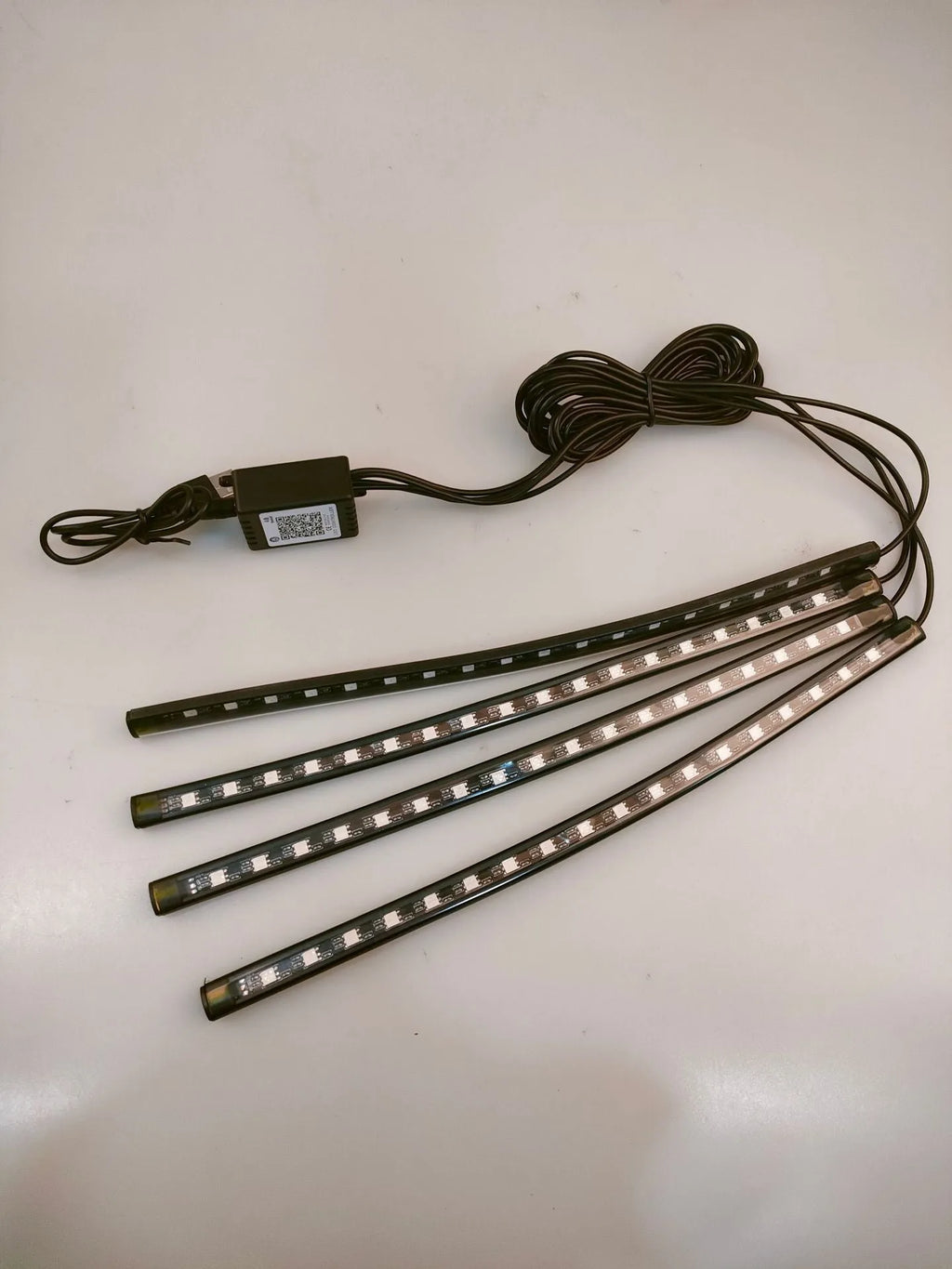 Car interior LED footwell atmosphere lighting kit with voice control and music rhythm mode