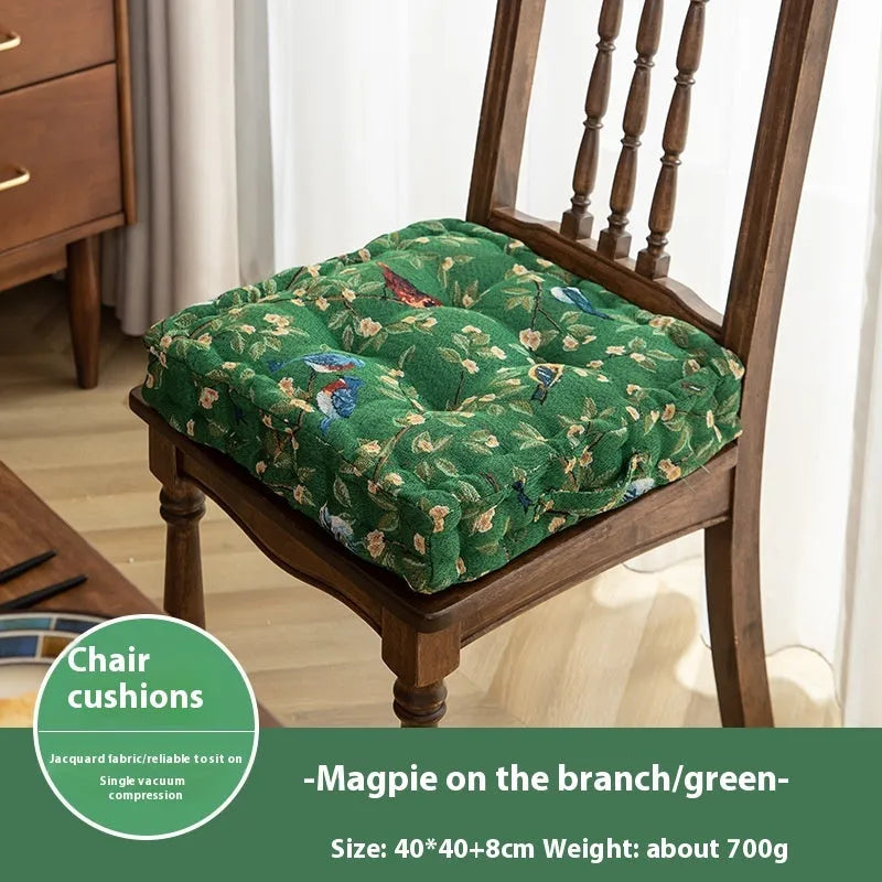 American style dining chair cushion with floral pattern measuring 40×40×8cm