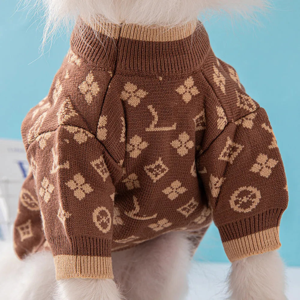 Thick wool dog sweater for winter in monochrome and two-tone colours, sizes XS to XXL.