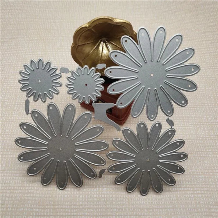 Silver high carbon steel cutting knife mold with flower etching pattern for cake decorating