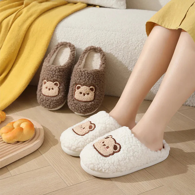 Cartoon bear plush slippers with TPR non-slip sole in white or coffee, unisex sleeve style, sizes 36-45