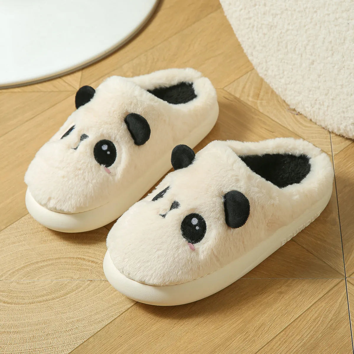 Panda-themed cotton and linen toe ring slippers with a non-slip PVC sole