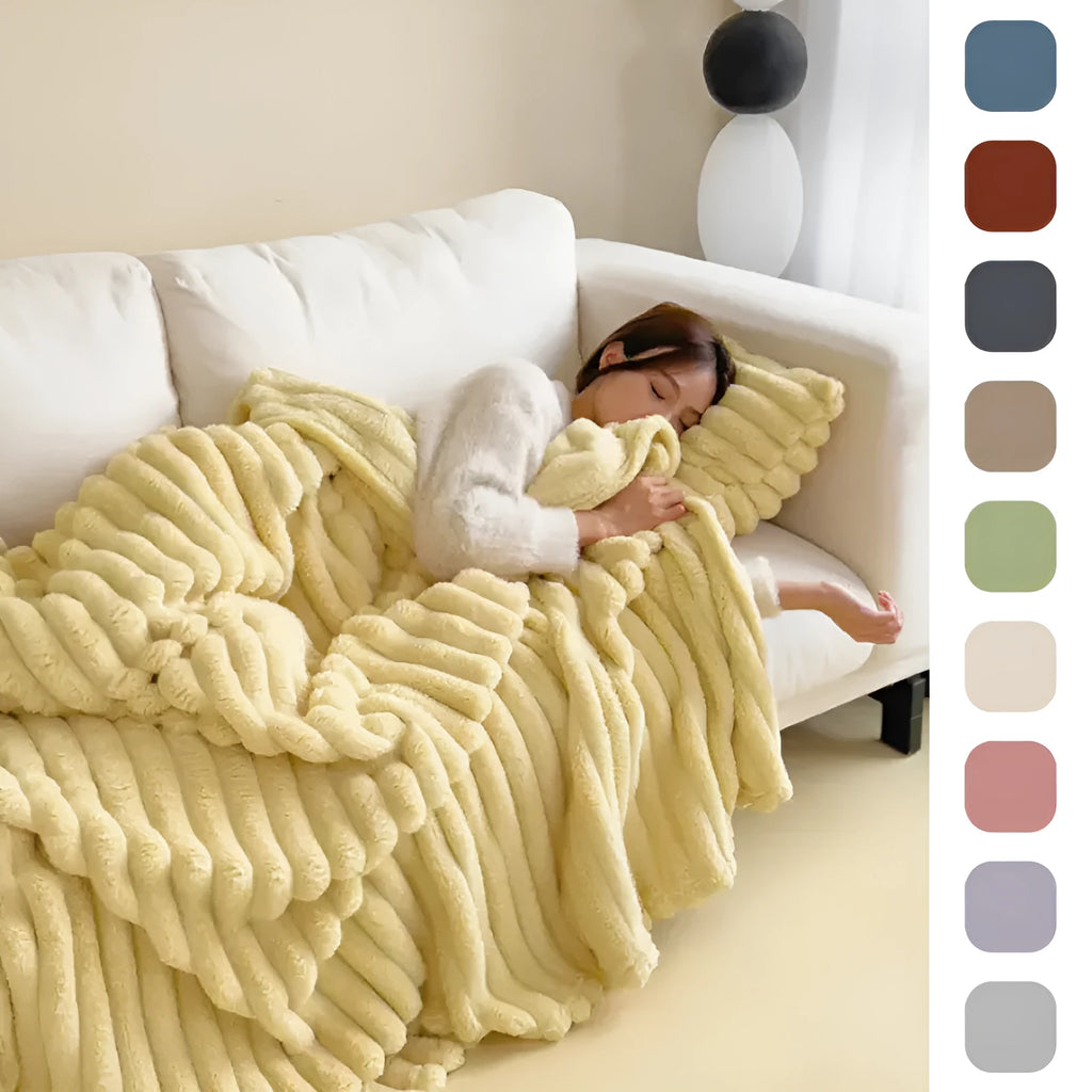 Soft wind bubble velvet blanket in solid colour showing double-sided thickening construction