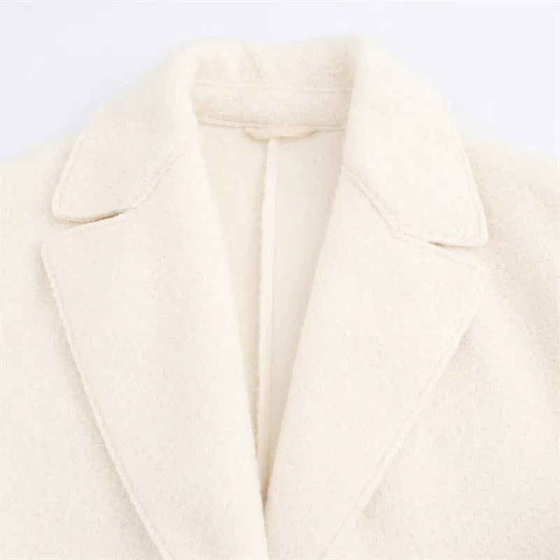 Women's long cashmere-blend wool coat with lapel collar and loose fit